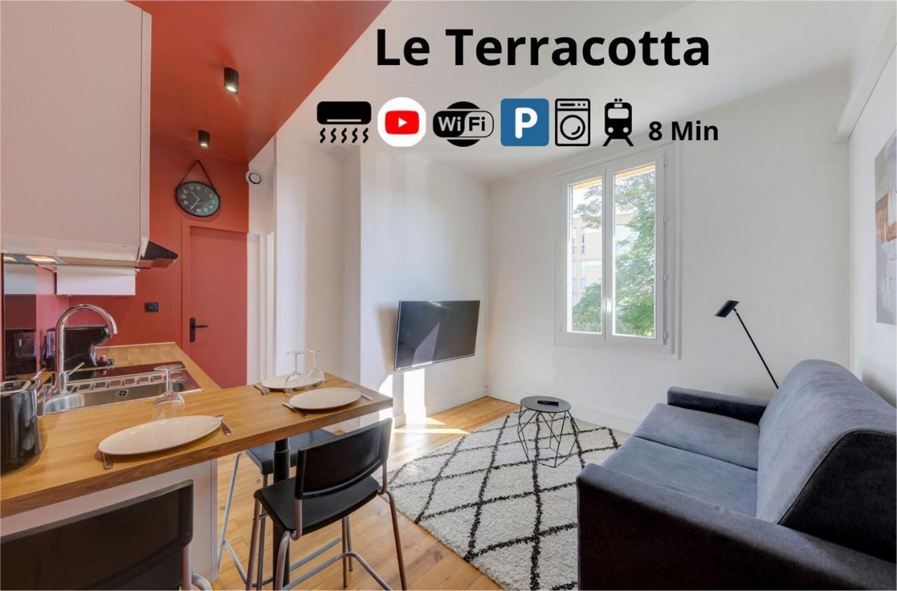 شقة Terracotta-T2-Clim-Parking Gratuit Prive Pierre-Bénite المظهر الخارجي الصورة